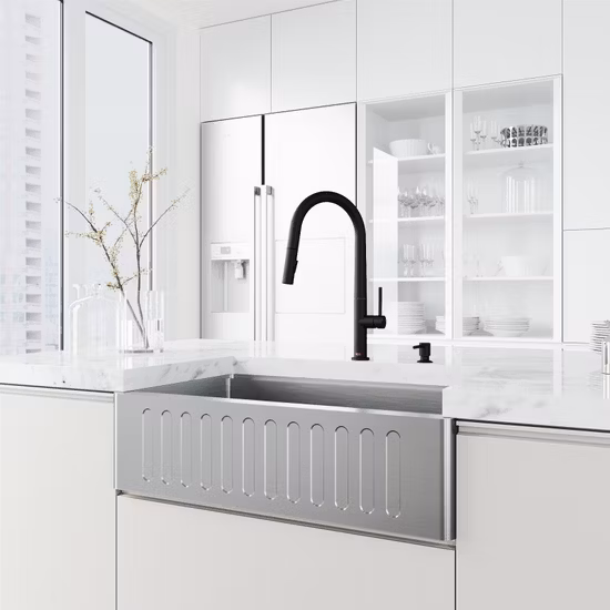 North American Design Styles Modell Luxus-Regenbrause mit zwei Funktionen, gold-schwarz verchromter Oberseite und Handbrause-Set-Mischer